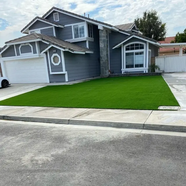 Artificial turf front yard in Perris, CA